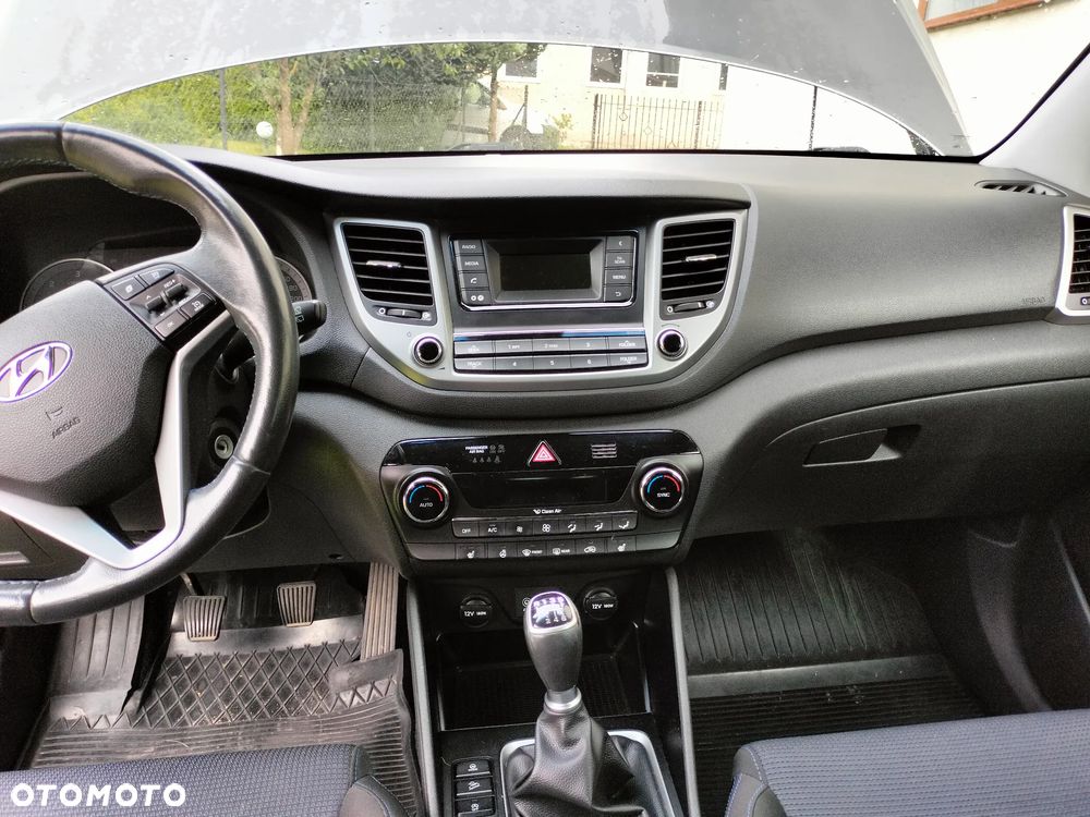 Hyundai Tucson 1.7 CRDI BlueDrive Classic 2WD - 13