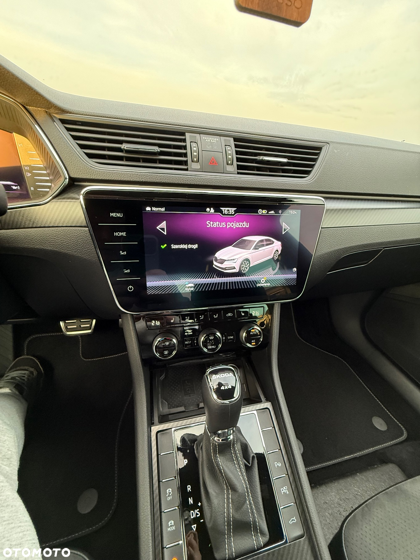 Skoda Superb 2.0 TSI 4x4 Sportline DSG - 18