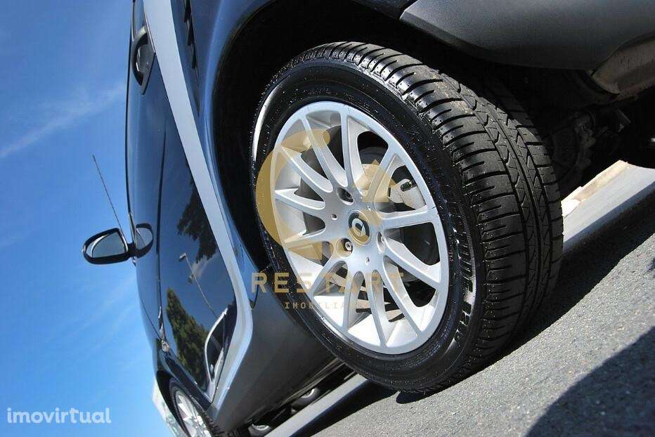 Trespasse - Pneus- Leça do Balio - Grande imagem: 2/29