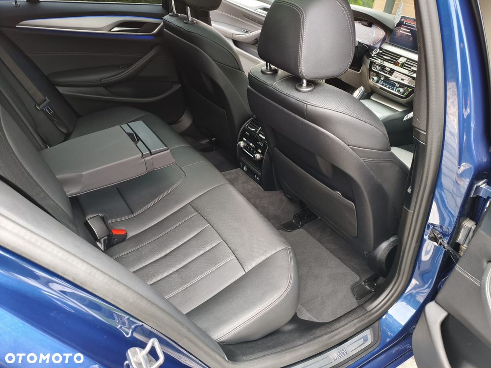 BMW Seria 5 - 24