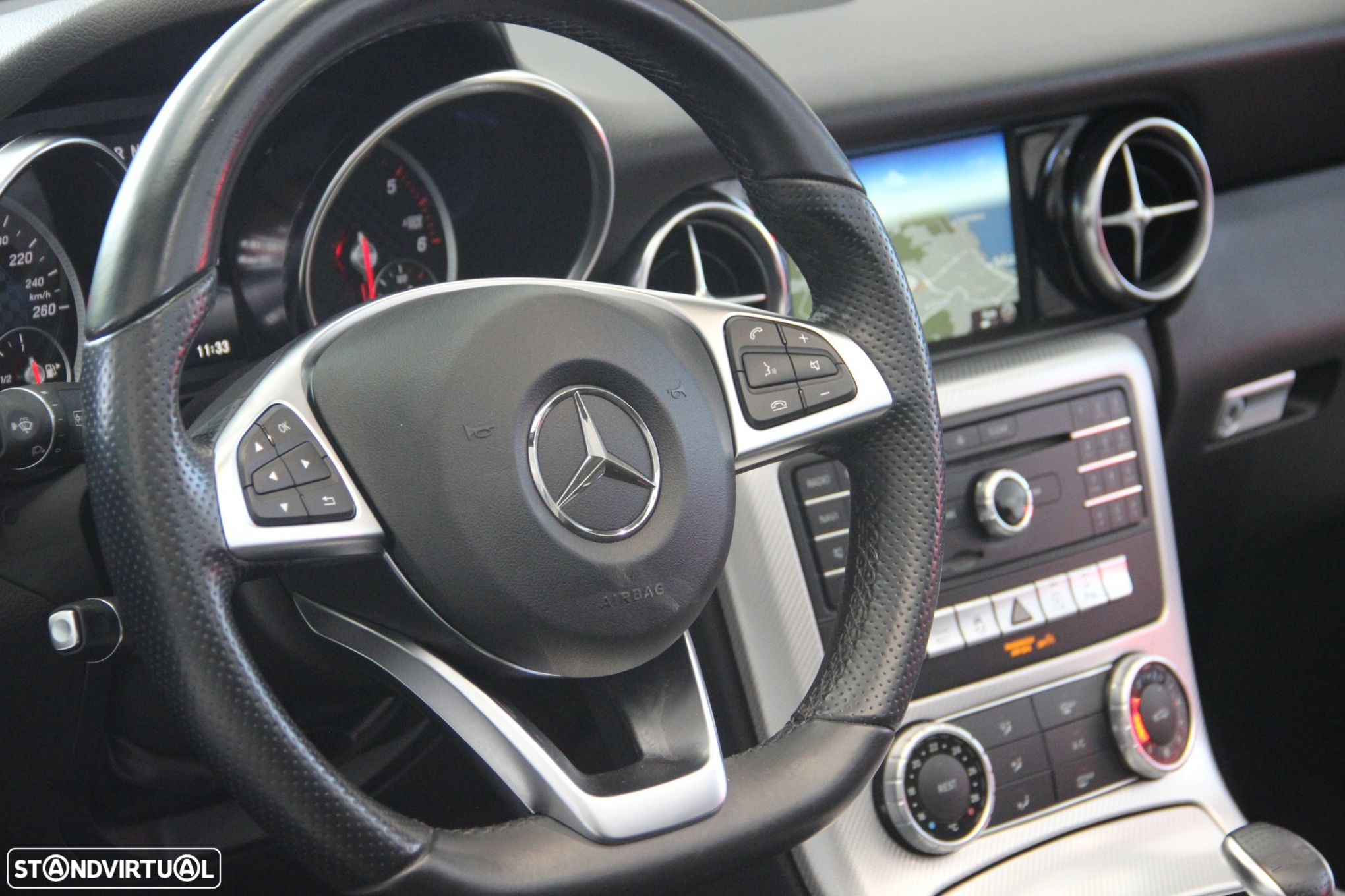 Mercedes-Benz SLC 250 d - 12