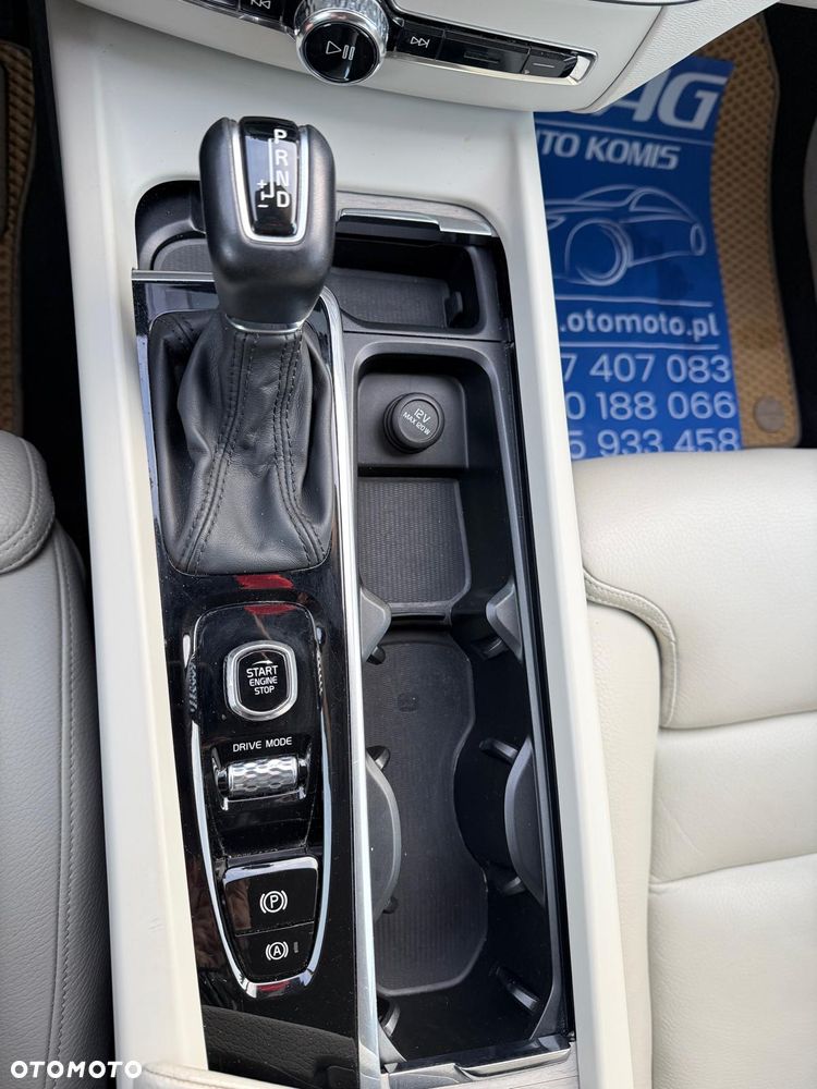 Volvo XC 60 D4 Geartronic Inscription - 28