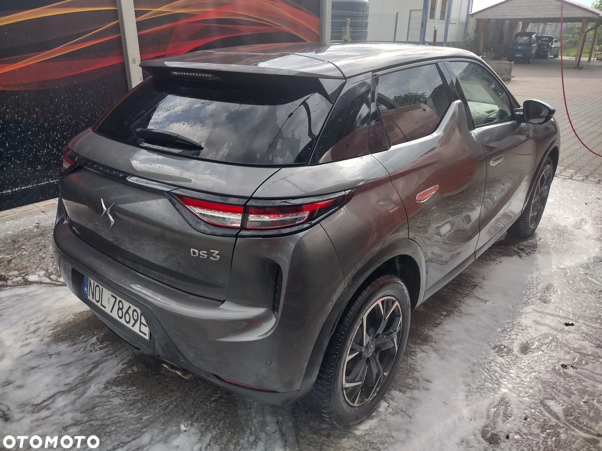 DS Automobiles DS 3 Crossback 1.2 PureTech Grand Chic - 2