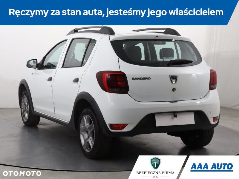 Dacia Sandero - 5