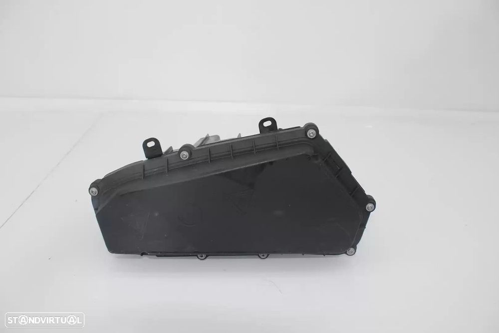 TAMPA BMW 1 2018 -CARCASA DE FUSIBLES - 1