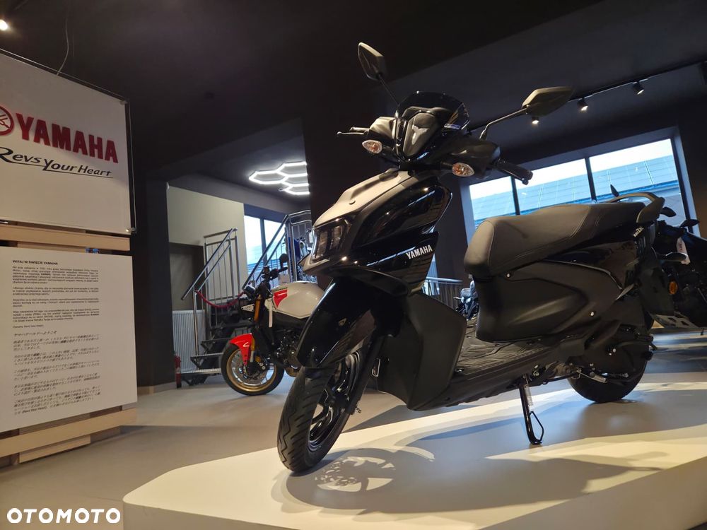 Yamaha RZ - 14