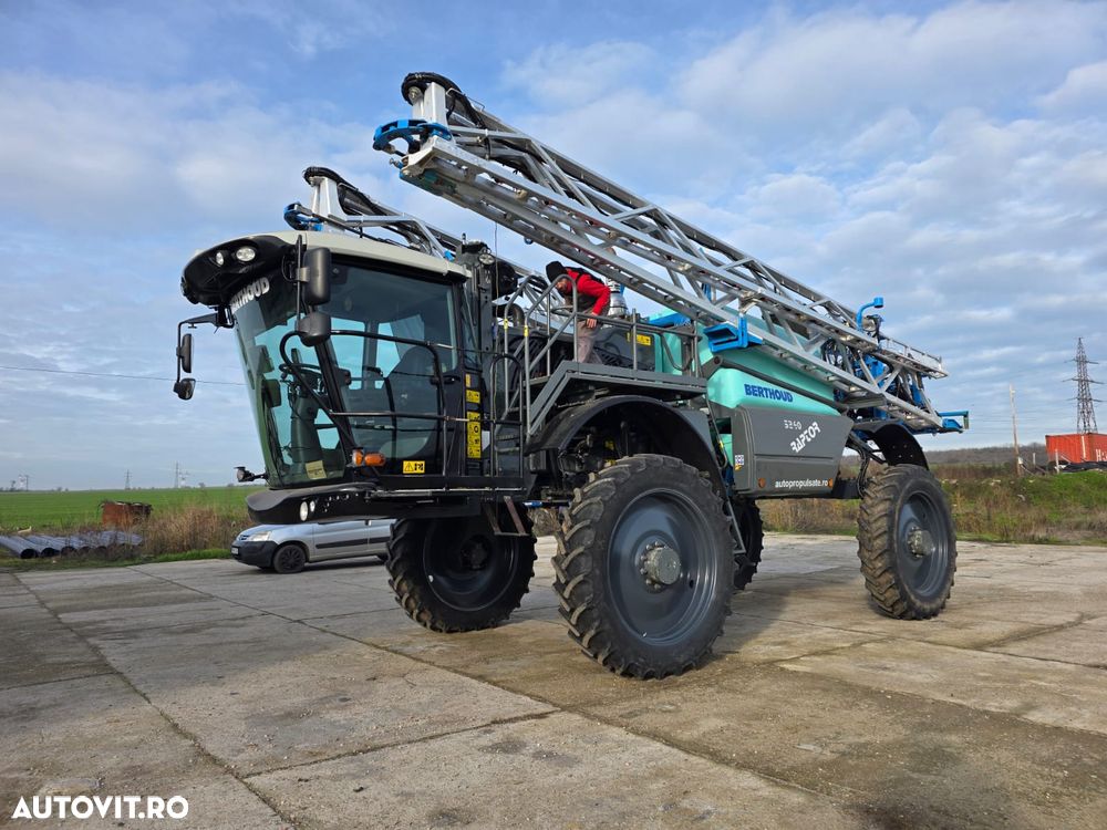 Berthoud Raptor 5240 autopropulsată - 1