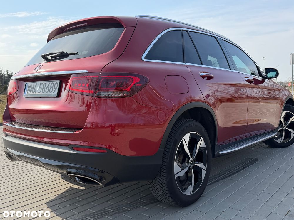 Mercedes-Benz GLC - 11