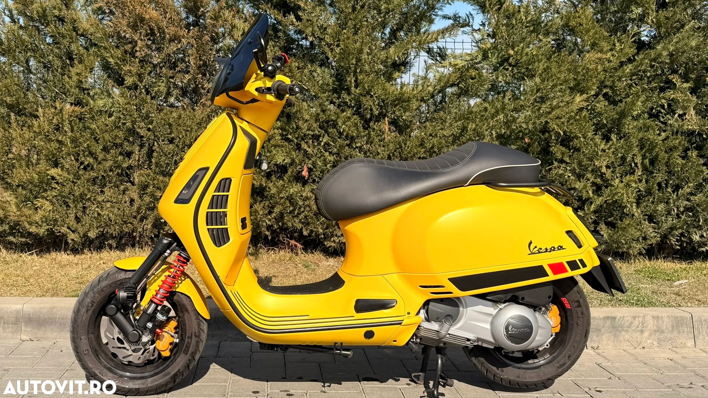 Piaggio Vespa - 1