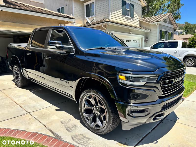 RAM 1500 5.7 Crew Cab Limited - 9