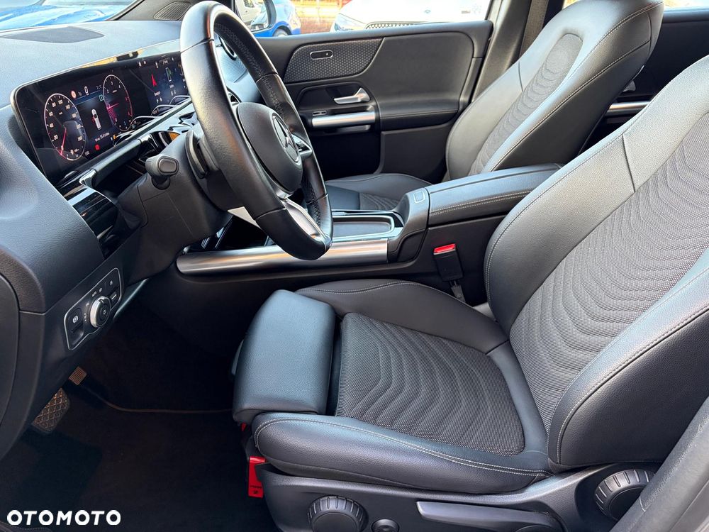 Mercedes-Benz Klasa B 200 d Progressive 8G-DCT - 11