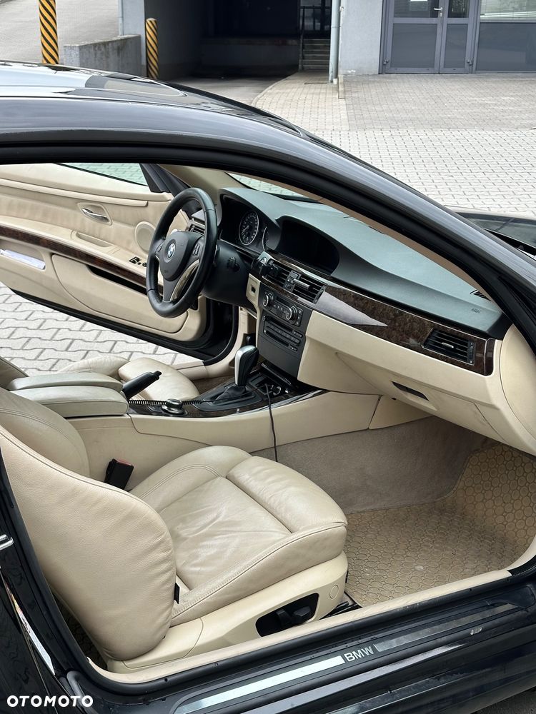 BMW Seria 3 335d - 10