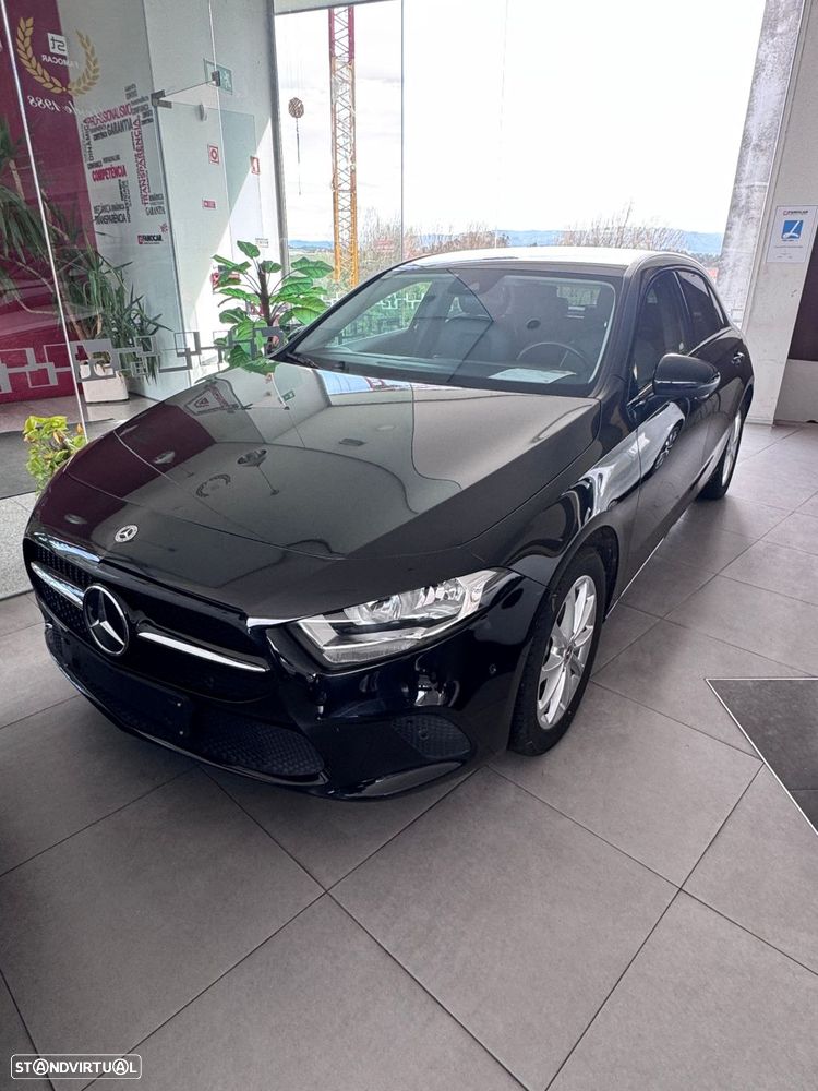 Mercedes-Benz A 250 e - 3