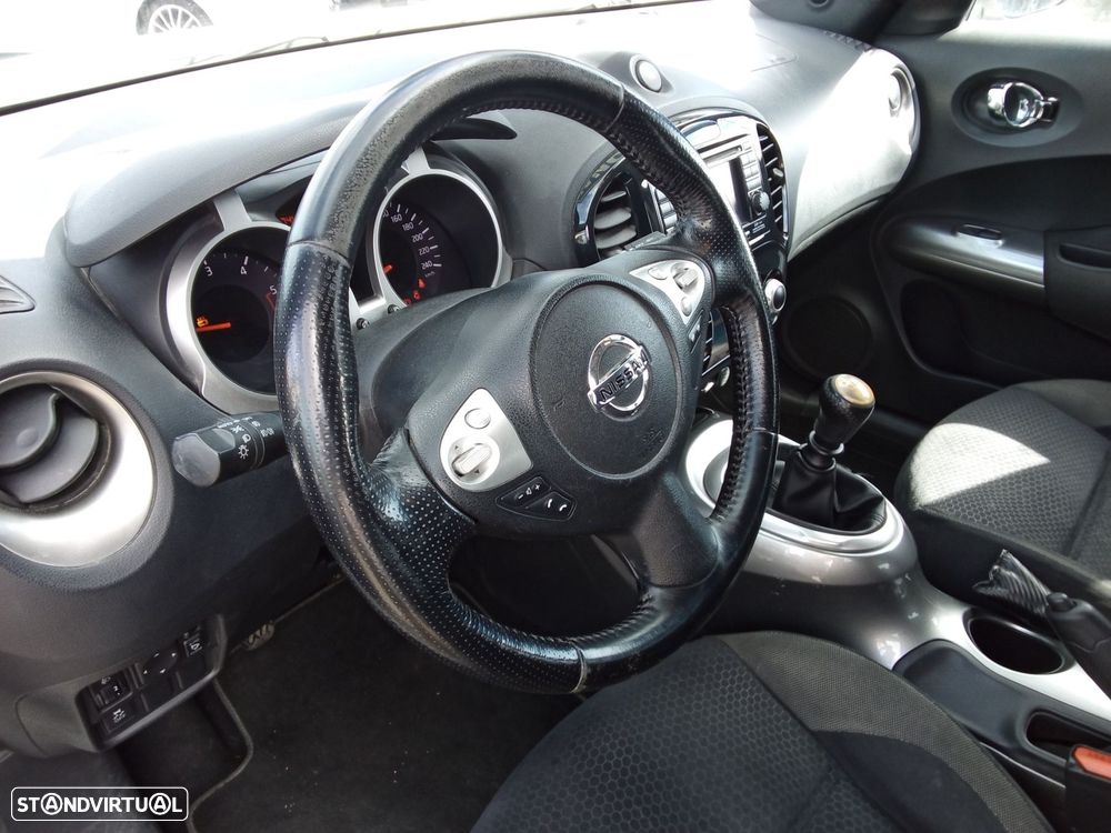 Nissan Juke 1.5 dCi Acenta Connect — fotografia 13