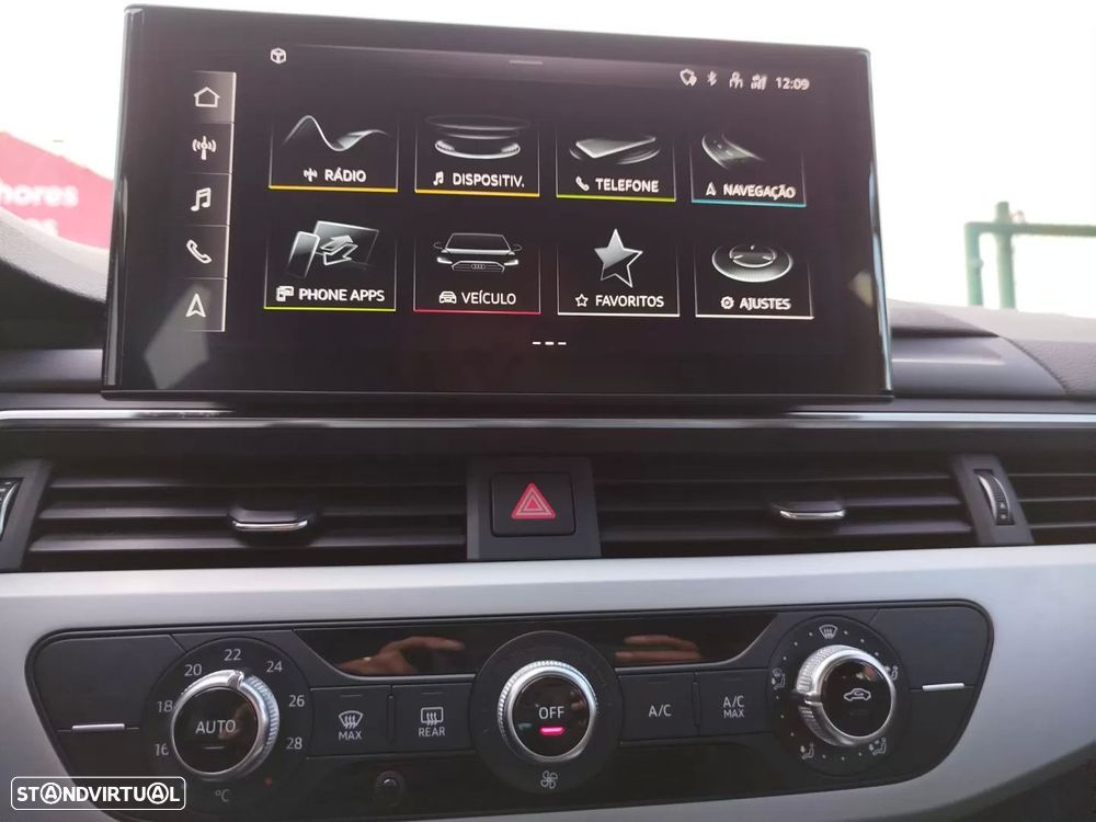 Audi A4 Avant 30 TDI Advanced S tronic - 9