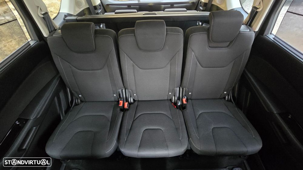Ford S-Max 2.0 TDCi Titanium - 45