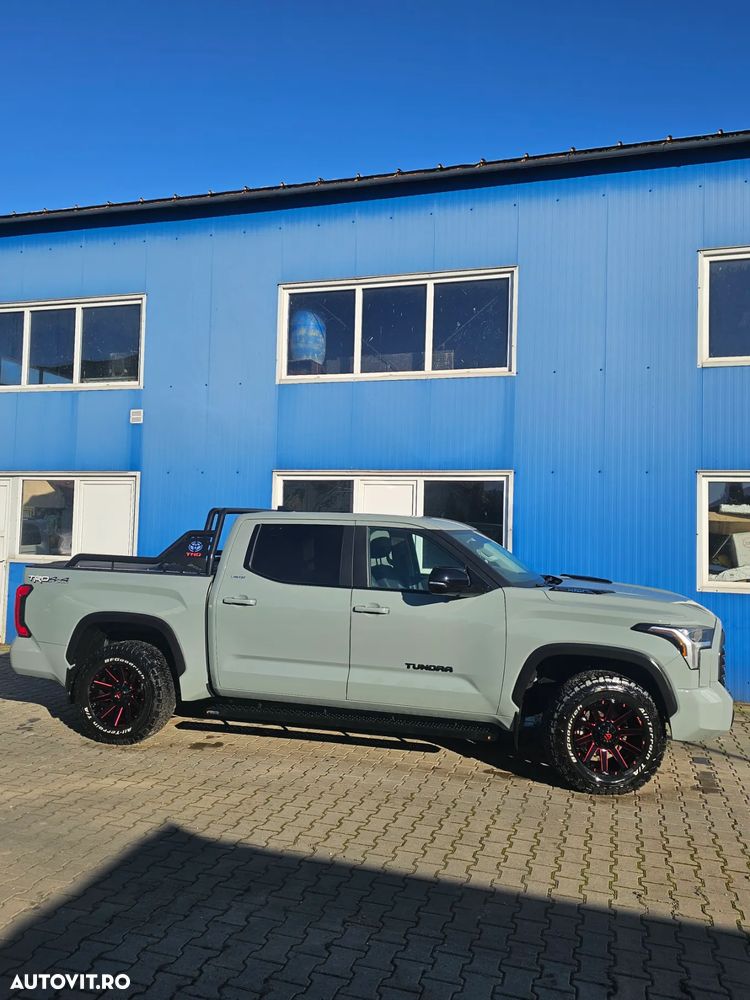 Toyota Tundra - 38
