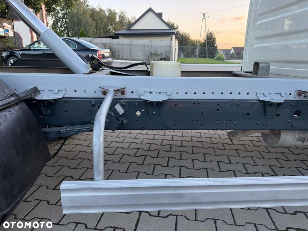 Iveco DAILY Wywrotka Kiper Doka Tempomat 3 os. Hak Serwis - 19
