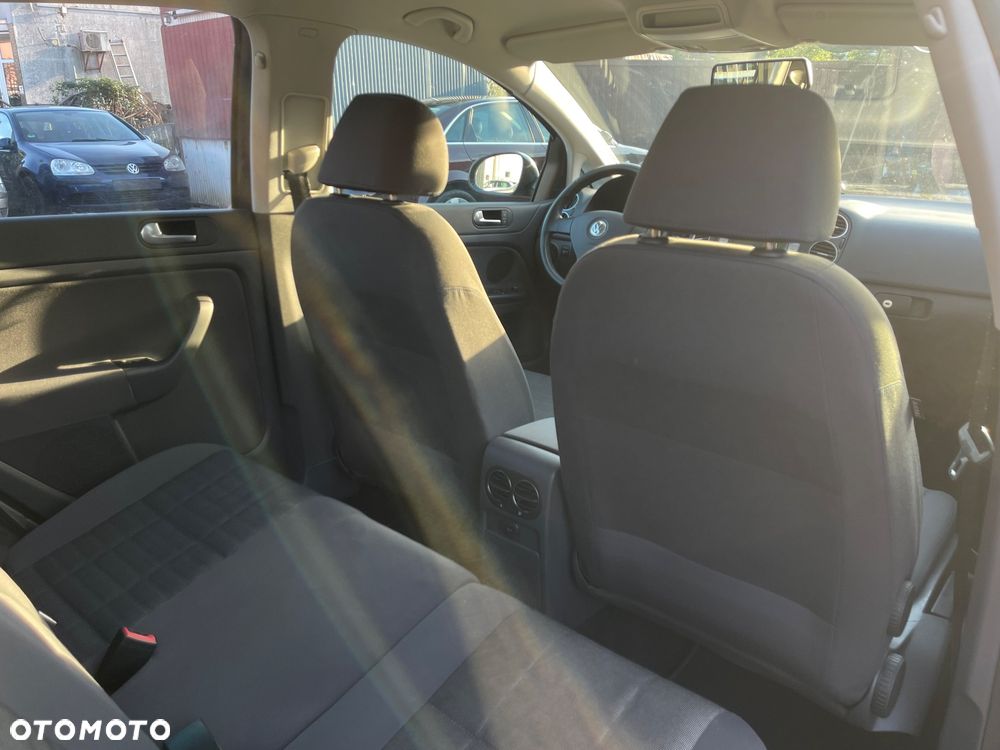 Volkswagen Golf Plus 1.9 TDI Tour - 26