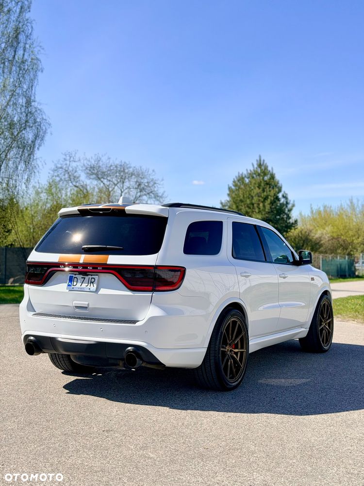 Dodge Durango 6.4 SRT - 8