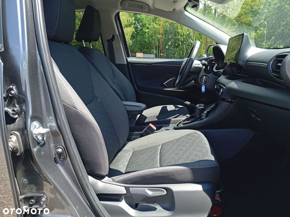 Toyota Yaris Hybrid 1.5 Style - 21