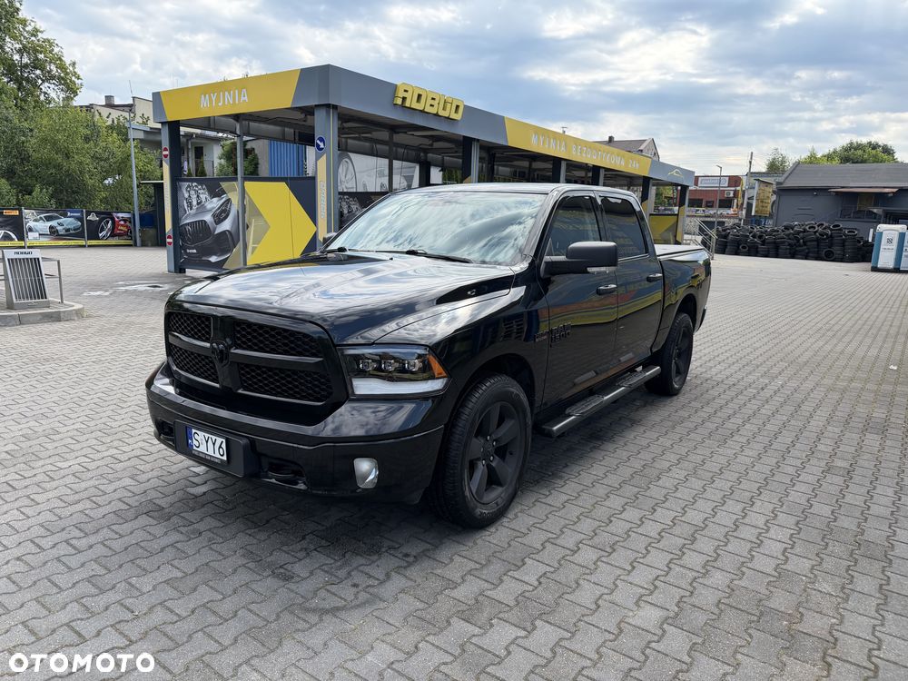 RAM 1500 5.7 Crew Cab Laramie - 2