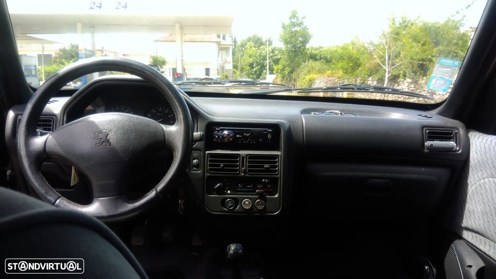Peugeot 106 - 6