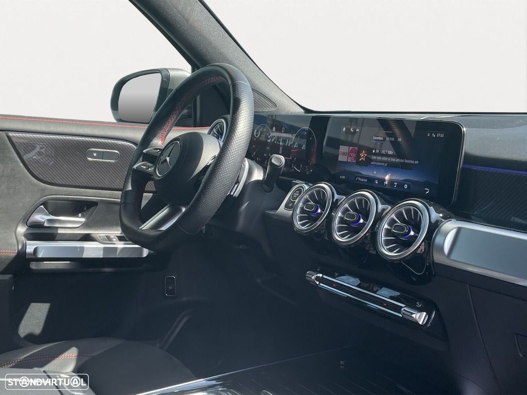 Mercedes-Benz GLB 180 d AMG Line - 13
