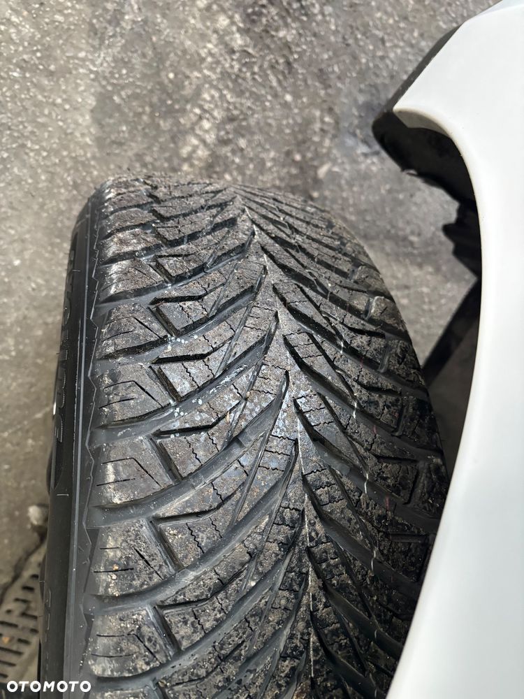 Hyundai ix35 1.7 CRDi 2WD blue Style - 28