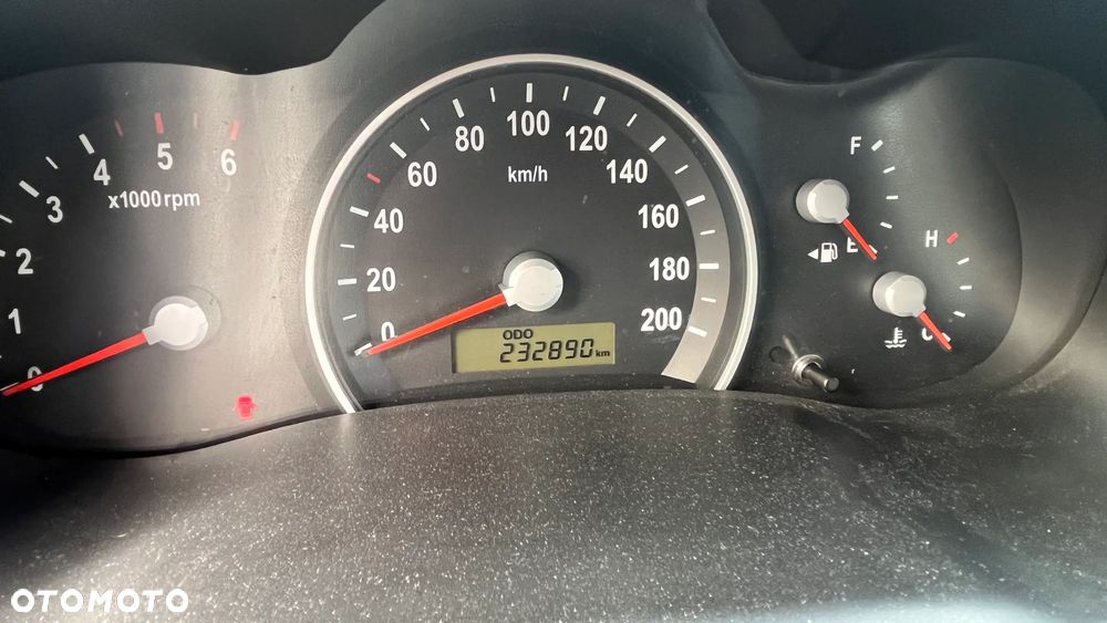 Kia Carnival - 7
