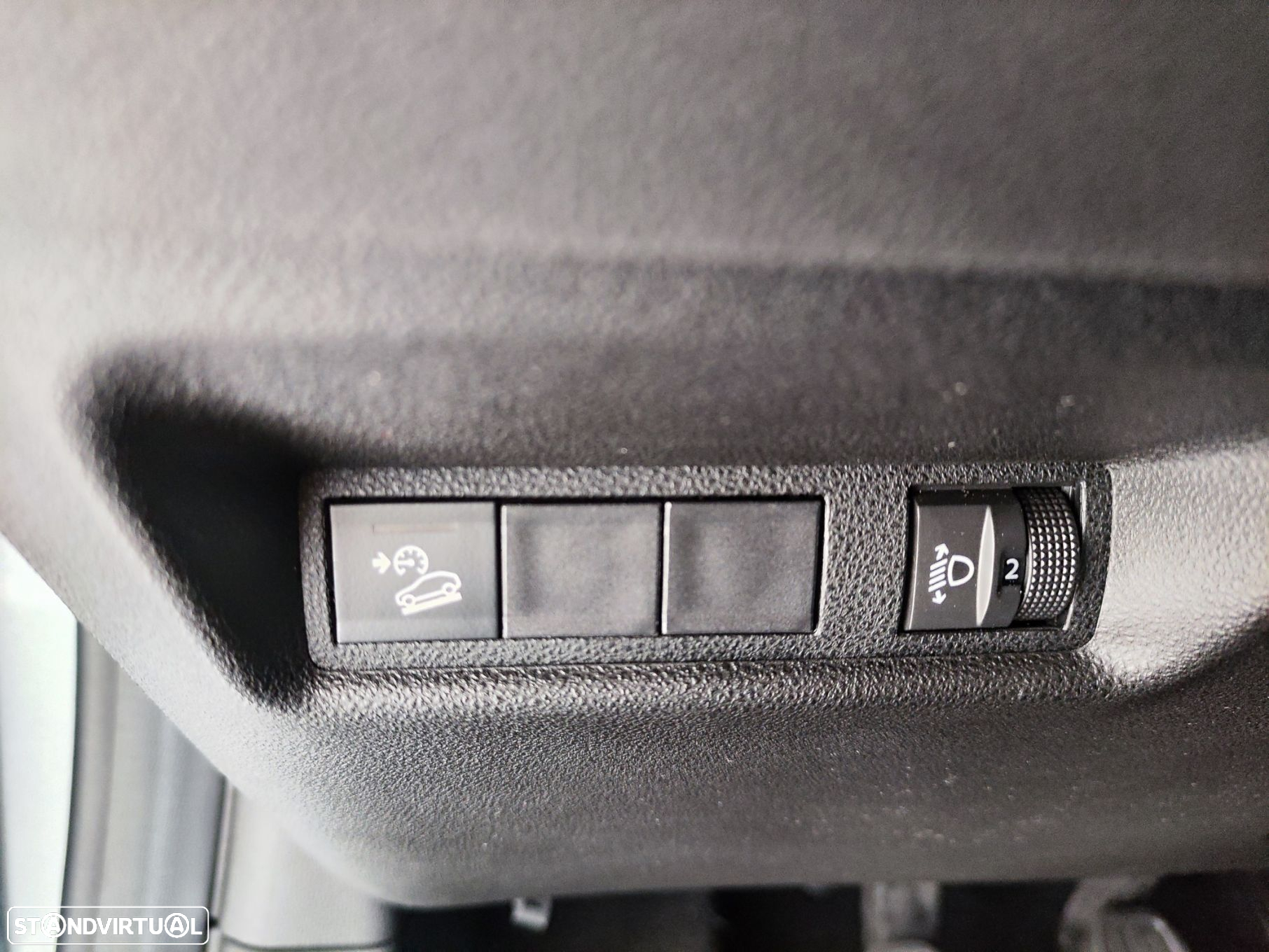 Jeep Avenger 1.2 GSE T3 Altitude - 9