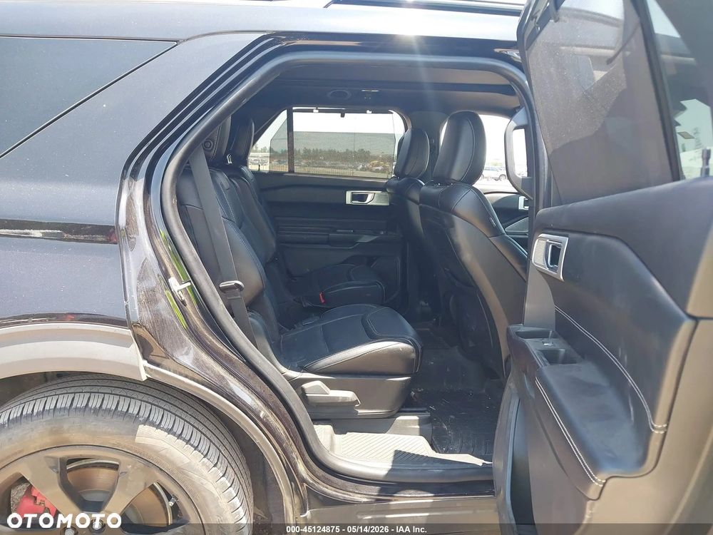 Ford Explorer - 7