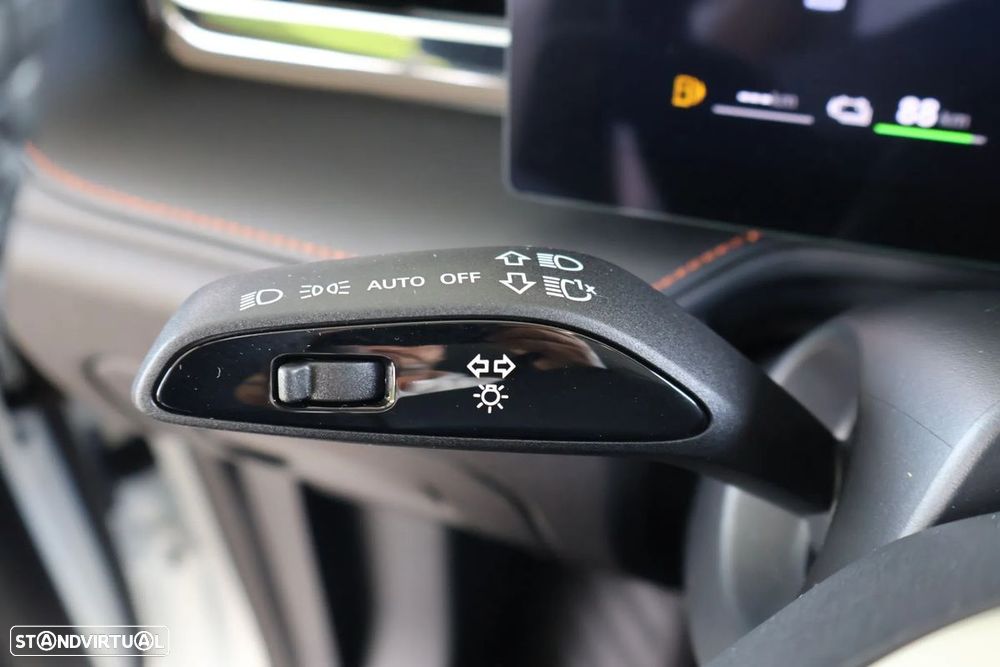 MG HS 1.5 Plug-in Hybrid Luxury - 31