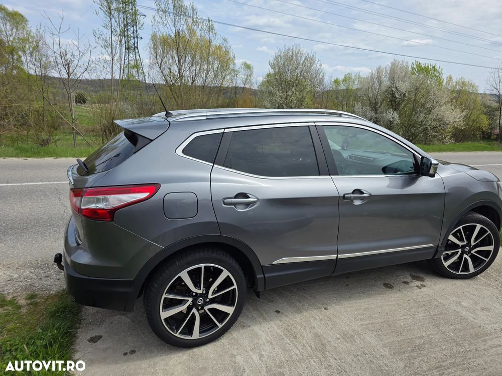 Nissan Qashqai 1.6 DCI Start/Stop Tekna - 2