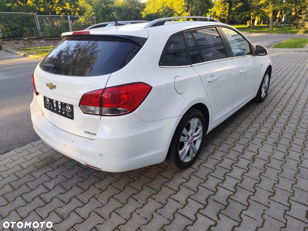 Chevrolet Cruze - 4
