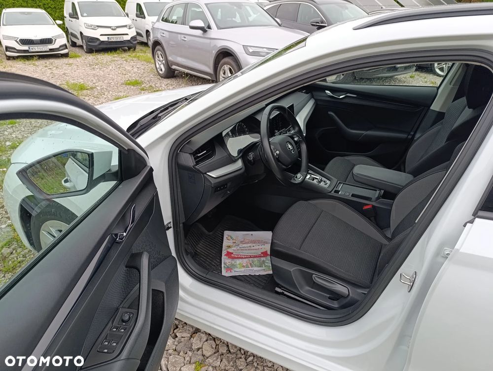 Skoda Octavia 2.0 TDI Style DSG - 17