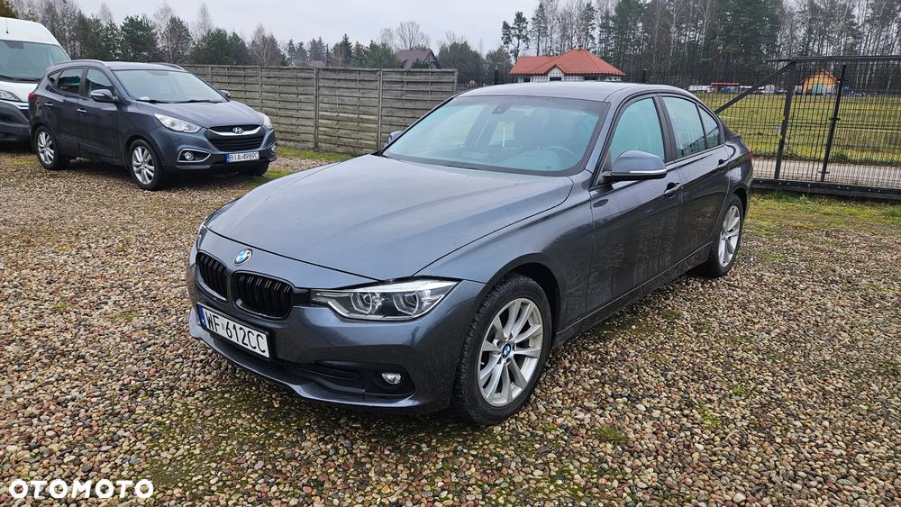 BMW Seria 3 320i xDrive Edition Luxury Line Purity - 16