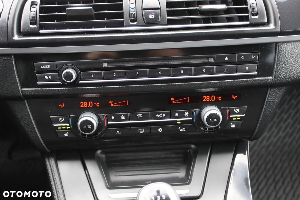 BMW Seria 5 520d - 18