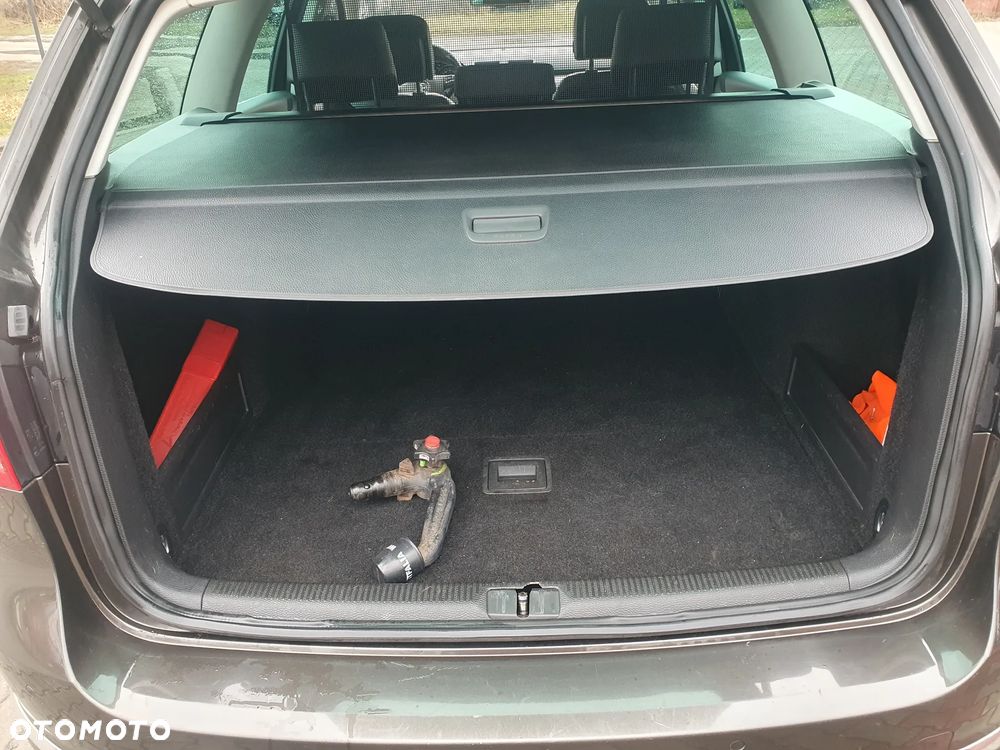 Volkswagen Passat 2.0 Blue TDI SCR Highline - 8