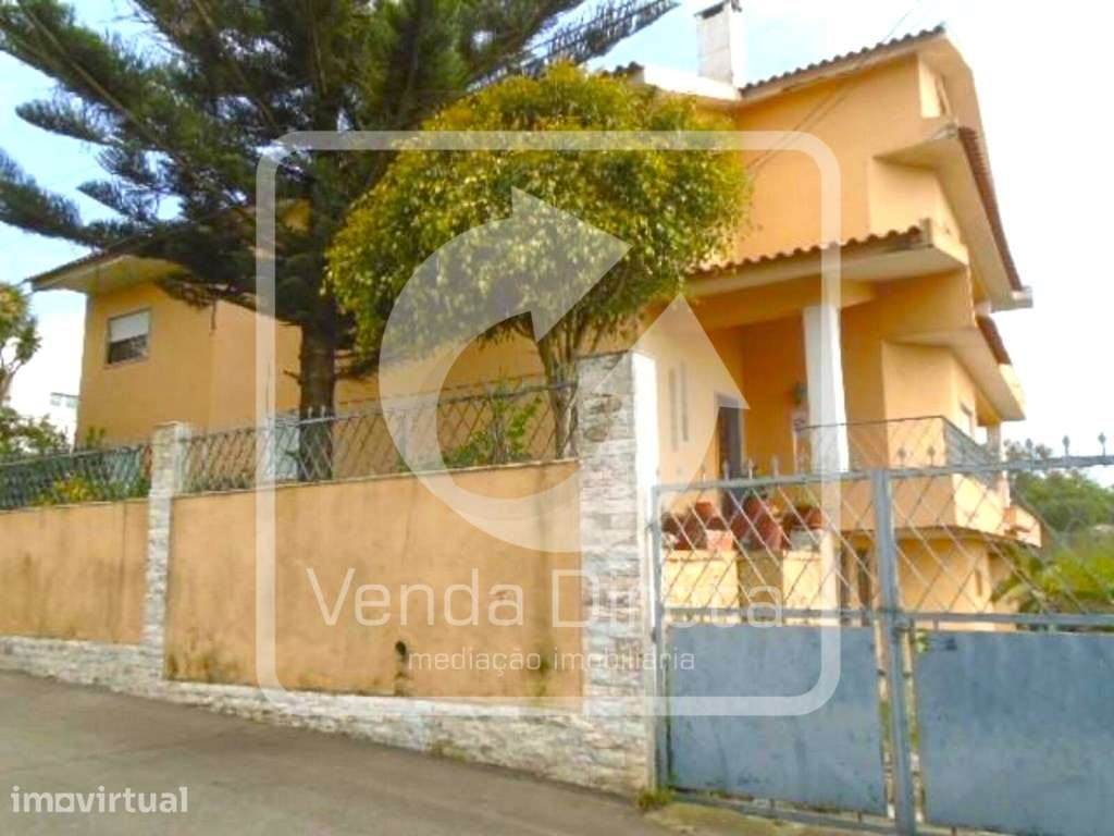 Apartamento T4 com 159 m² | Rés-do-chão de Moradia | Mem Martins - ... - Grande imagem: 2/20