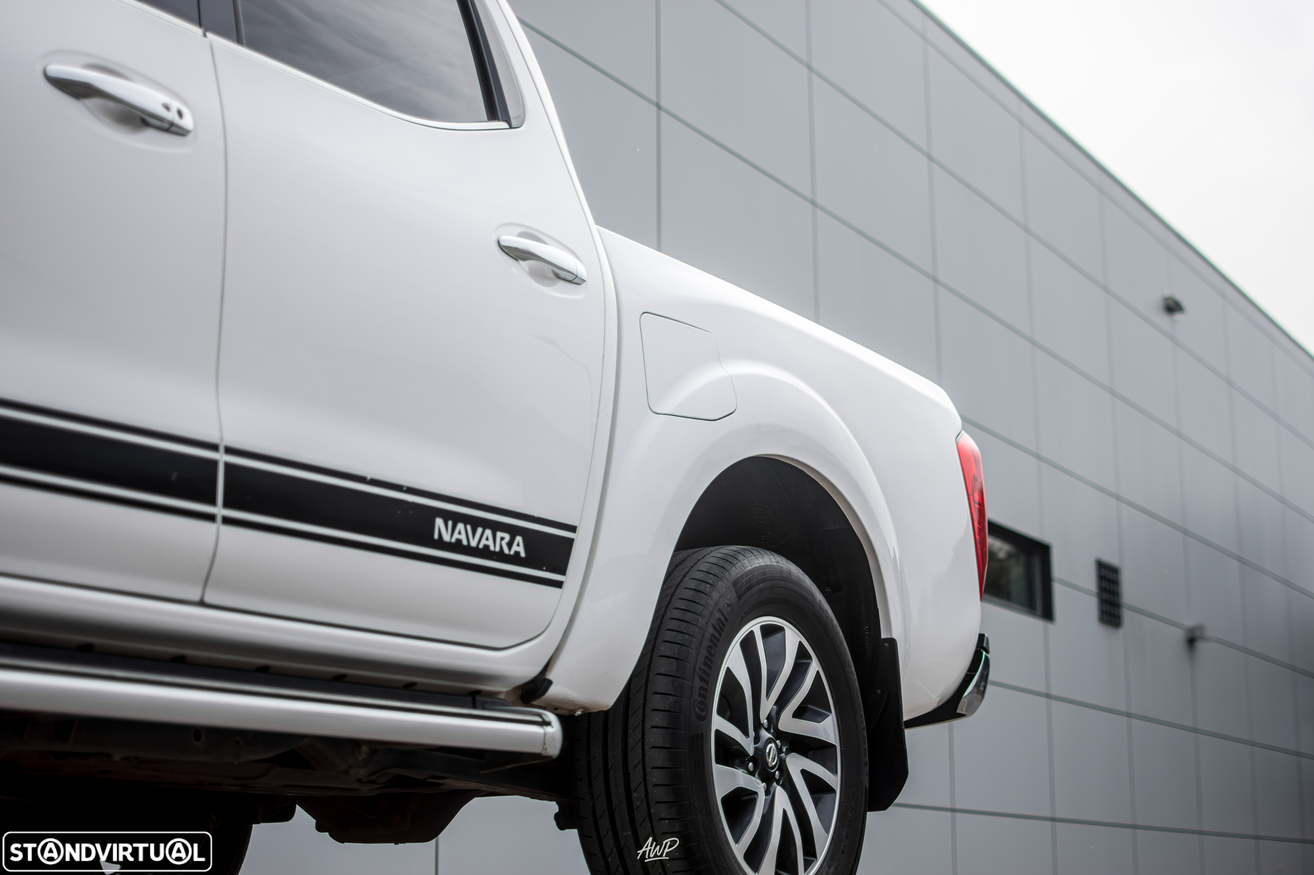 Nissan Navara 2.3 dCi CD 4WD Tekna - 9