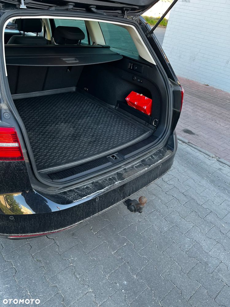 Volkswagen Passat - 6