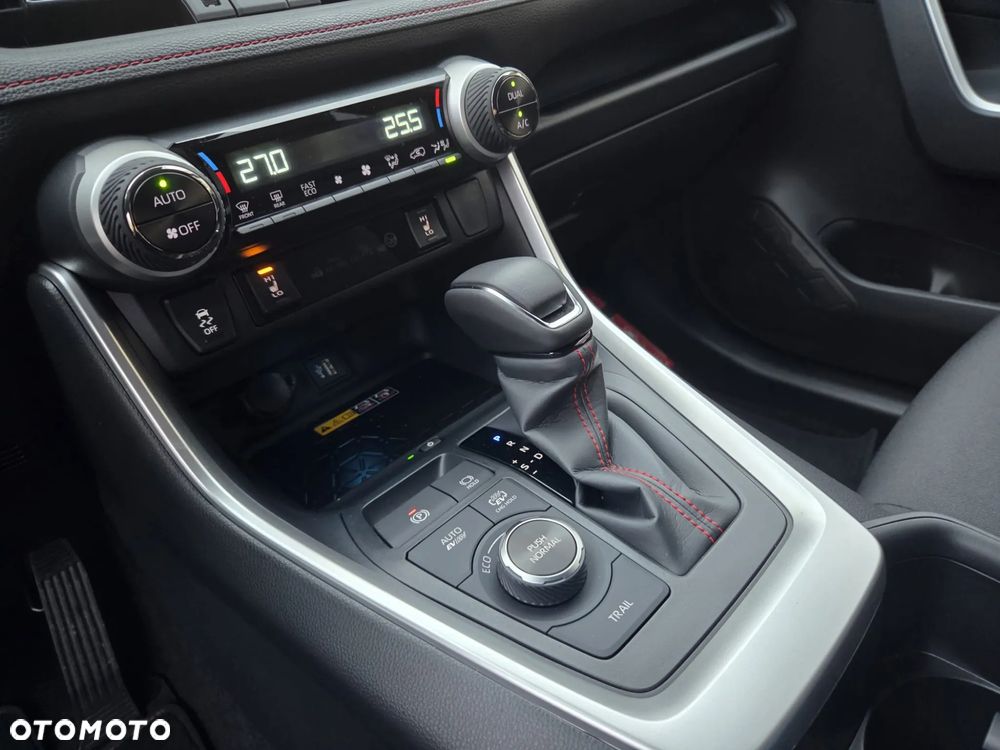 Toyota RAV4 - 15