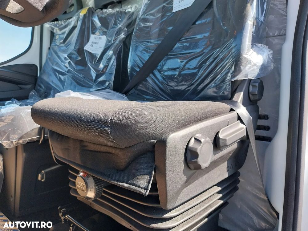 Iveco Daily 70C18H Comfort Full LED - 25