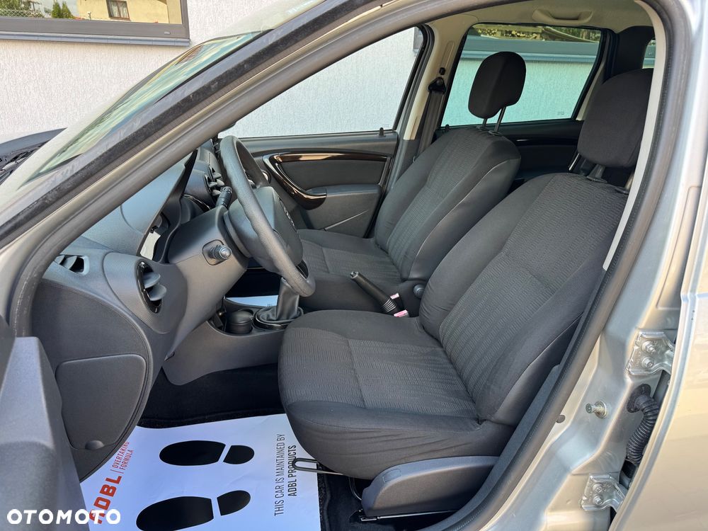 Dacia Duster 1.6 16V 105 4x2 Prestige - 10