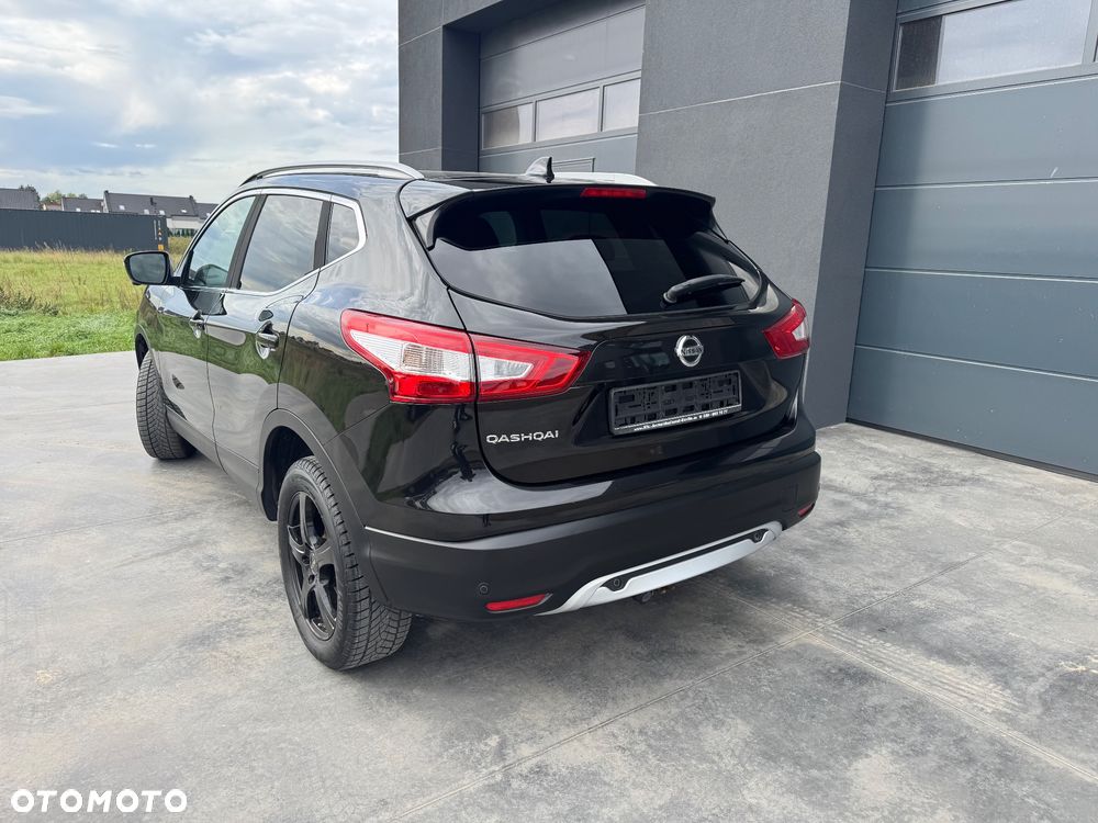 Nissan Qashqai 1.6 DCi 4x4 Black Edition EU6 - 13