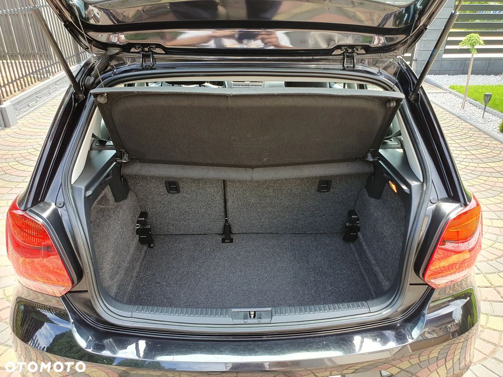 Volkswagen Polo - 11