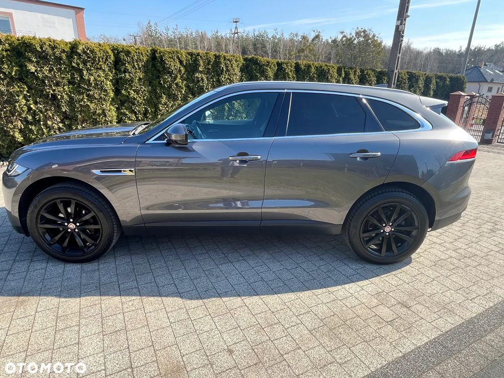 Jaguar F-Pace 20d Portfolio - 9