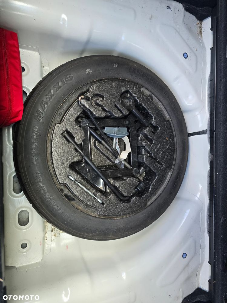 Hyundai i30 1.4 Classic + - 15