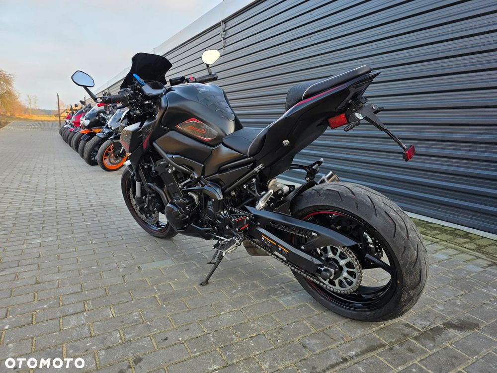 Kawasaki Z 900 - 7